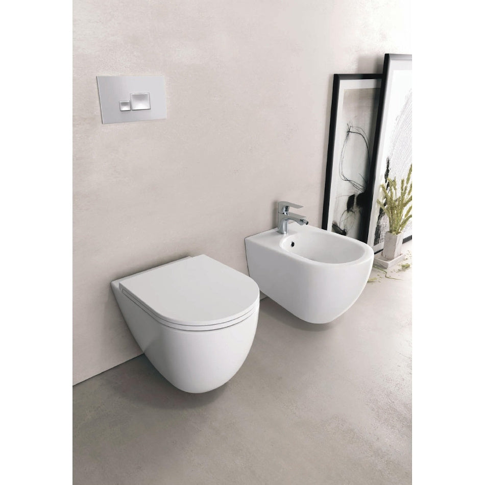 Toilettes suspendues sans bride Tour 4.0